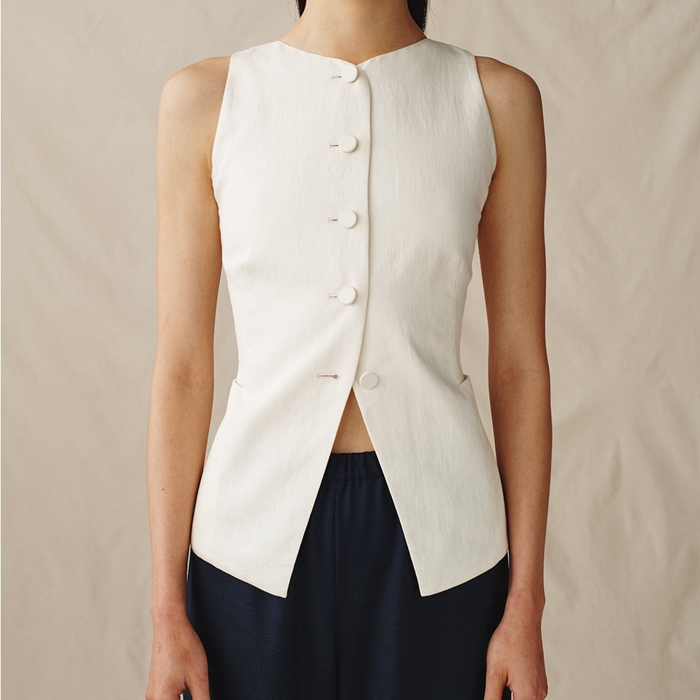 Attersee Ivory sculpted vest top size 00